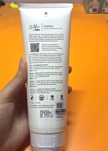 Sealed Nykaa Cherie Shower Gel