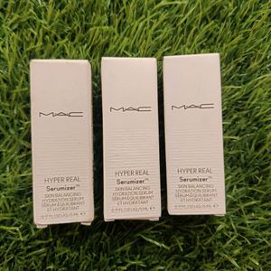 Mac Hyper Real Serumizer Serum