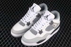 Air Jordan Retro 4 Shoes