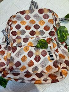 New college bag 🐒🎒✨🤎🤍