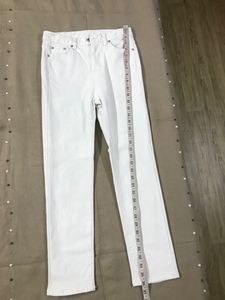 COBALT BLUE Straight Fit highwaisted White Denim.