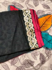 Elegant Black &amp; Gold Saree
