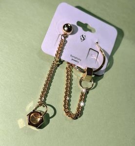 Earings