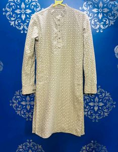 Embroidered Beige Kurta In Good Condition 😍😍😍