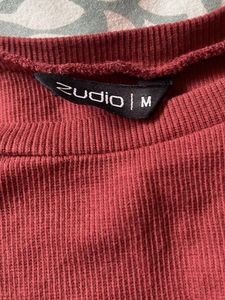 Studio I Ruffle Sleeve Top - Size M