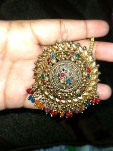 A Round Unique Necklace