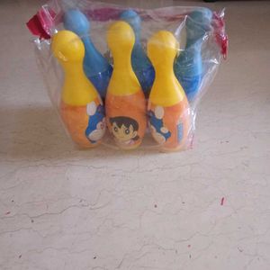 Doraemon Themed Plastic Bowling Pin Set In Bag