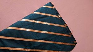 Silk Saree : Ainmal Printed Teal and Gold