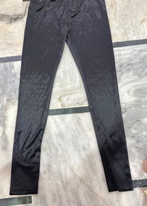 Velvelt Black Jeggings