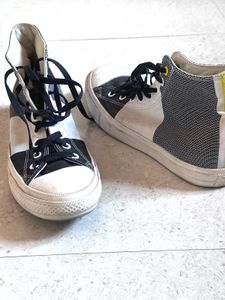 Converse Chuck Taylor II (Lunarlon) Sneakers