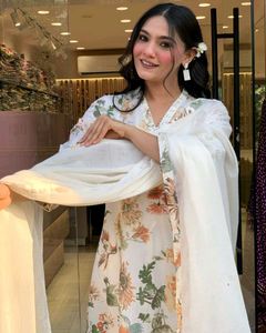 V Neck Mul Cotton Kurta Set