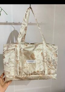 Elegant Floral Tote Bag