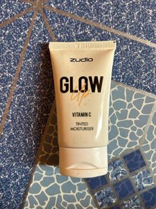 Zudio Glow Vitamin C