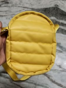 Cute Yellow Small Sling Pouch Bag😍