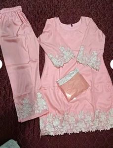 New Pakistani Style Kurta Set