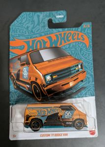 Hot Wheels 77 DODGE VAN-CHASE 56th Anniversary