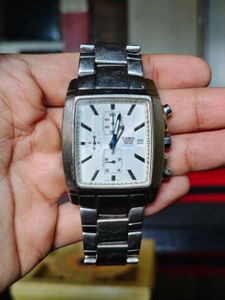 FREE DELIVERY. Casio Edifice EF-509