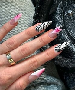Zebra Print With Flower Design  Press On Nail