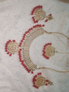 Necklace With Tika And Earrings