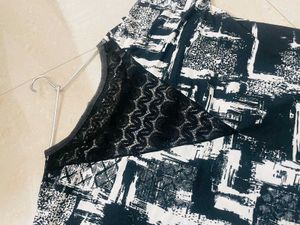 Abstract Black and White T-shirt