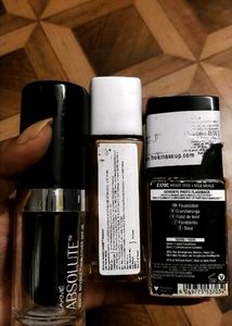 B1️⃣G2️⃣ FREE(Set Of 3 Foundations)+ Freebies 🎁