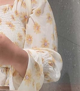 ⛔Sale⛔Floral Print Top