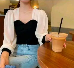 Chic Black &amp; White Top