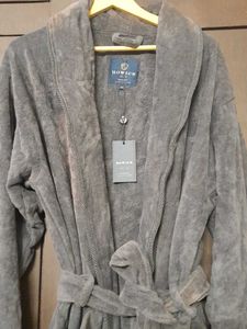Cozy Grey Robe - Perfect for Lounging!