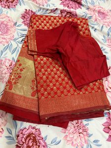 Elegant Red Banarasi Saree (blouse 38in)
