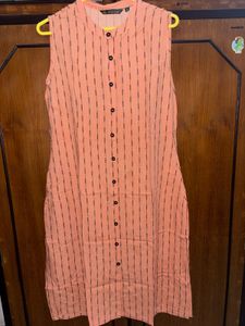 Avaasa Peach Striped Kurti