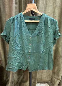 CHEMISTRY OLIVE GREEN TOP