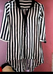 🔥Girls Black &amp; White Stylish Shirt🔥
