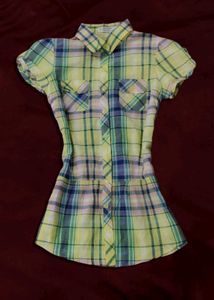 Y2K Fitted Vintage Button Down Blouse