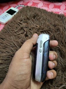 Motorola V535