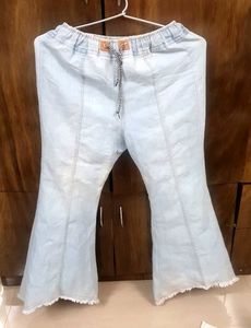 Good Condition Bootcut Womens Jeans