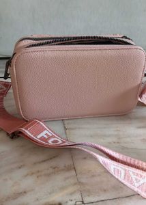 Box Sling Bag