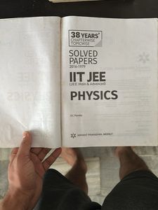 Book Of Physics Solved Papers 38 Years Chapterwise