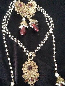 Elegant Gold &amp; Ruby Jewelry Set