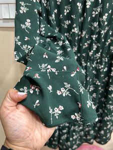 PRICES DROPPED !Classy Dark Green Floral Dress