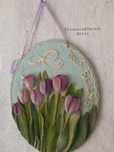 Sculpted Tulip Flower Blooms Wall Decor