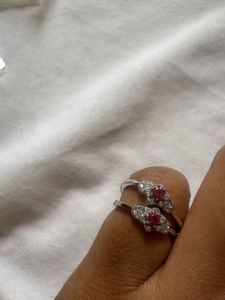 silver Toe Style Ring With Pink Stone