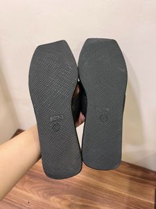 Inc 5 Black Bow Thong Sandals