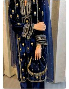 Elegant Navy Velvet Embroidered Salwar Kameez