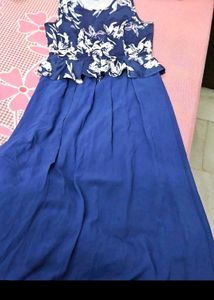 Elegant Navy Floral Dress