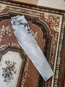Grey Scratched Model Jeans Denim
