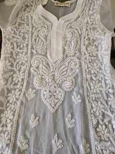 Slightly Used Chikankari White Kurti With Lining