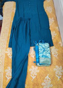 Floral Cut Neck Kurta Set
