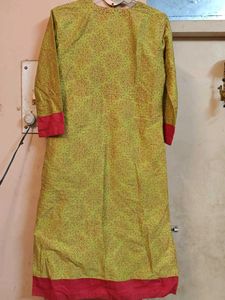 Westside Green &amp; Pink Printed Kurta