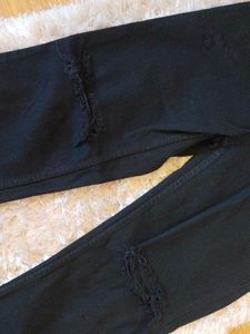 Black Baggy Denim Ripped Jeans For Women