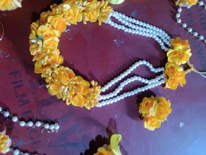 Haldi Flower Jewellery Set